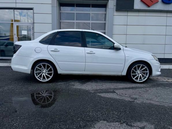 Lada (ВАЗ) Granta I с пробегом 2017 года, цена 650 000 рублей, 136000 км, седан, Автокод Объявления
