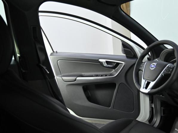Volvo XC60 I Рестайлинг с пробегом 2017 года, цена 2 049 000 рублей, 183000 км, внедорожник, Автокод Объявления