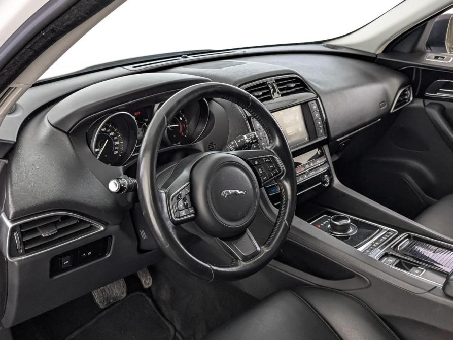 Jaguar F-Pace I Москва  - изображение 15