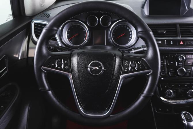 Opel Mokka I с пробегом 2014 года, цена 1 199 000 рублей, 186000 км, внедорожник, Автокод Объявления