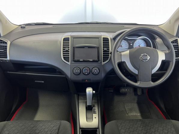 Nissan Wingroad III (Y12) с пробегом 2016 года, цена 1 030 000 рублей, 110764 км, универсал, Автокод Объявления