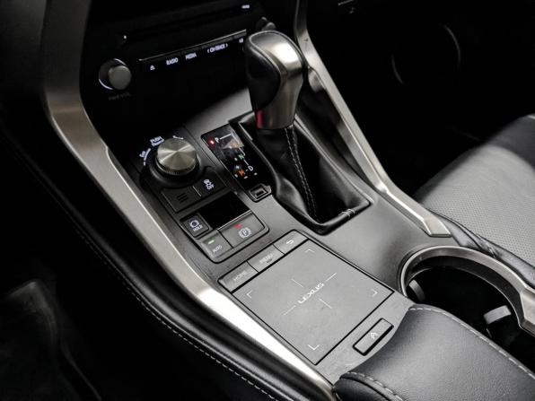 Lexus NX I Рестайлинг с пробегом 2020 года, цена 3 365 000 рублей, 130558 км, внедорожник, Автокод Объявления