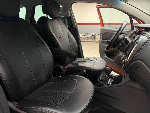 Renault Kaptur I с пробегом 2016 года, цена 1 069 900 рублей, 130740 км, внедорожник, Автокод Объявления