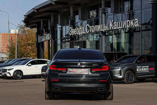 BMW 5 серии VII (G30/G31/G38) Рестайлинг с пробегом 2021 года, цена 2 848 000 рублей, 273713 км, седан, Автокод Объявления