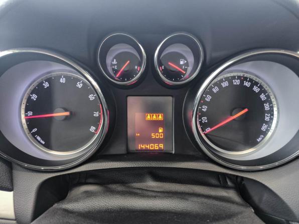 Opel Mokka I с пробегом 2013 года, цена 899 000 рублей, 144066 км, внедорожник, Автокод Объявления