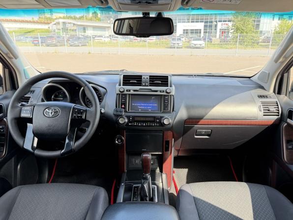 Toyota Land Cruiser Prado 150 Series Рестайлинг 1 с пробегом 2015 года, цена 3 615 000 рублей, 185267 км, внедорожник, Автокод Объявления