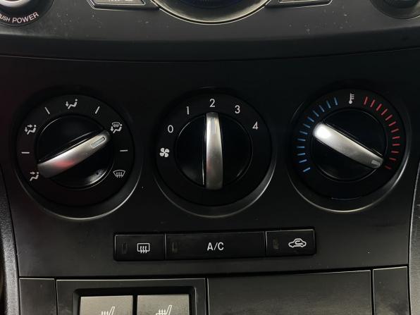 Mazda 3 II (BL) Рестайлинг с пробегом 2013 года, цена 917 000 рублей, 140464 км, седан, Автокод Объявления