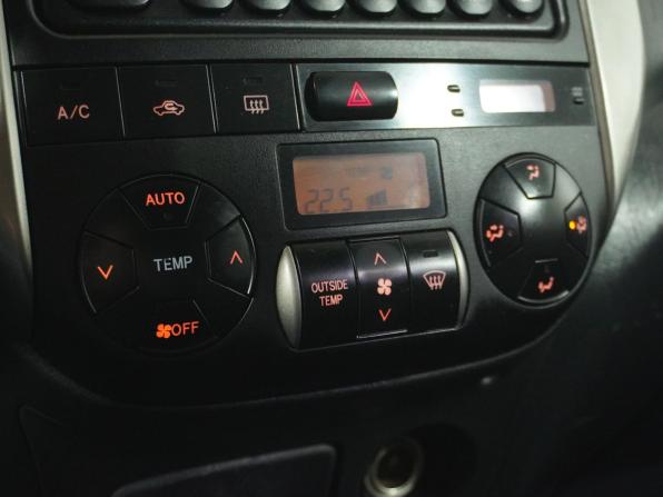 Toyota RAV4 II (XA20) Рестайлинг с пробегом 2003 года, цена 698 000 рублей, 252912 км, внедорожник, Автокод Объявления