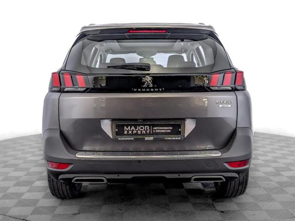 Peugeot 5008 II Рестайлинг с пробегом 2021 года, цена 3 165 000 рублей, 8200 км, внедорожник, Автокод Объявления