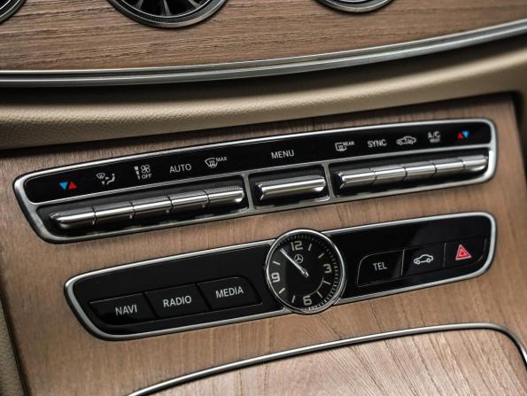 Mercedes-Benz E-Класс V (W213 S213 C238) с пробегом 2020 года, цена 4 500 000 рублей, 91819 км, купе-хардтоп, Автокод Объявления