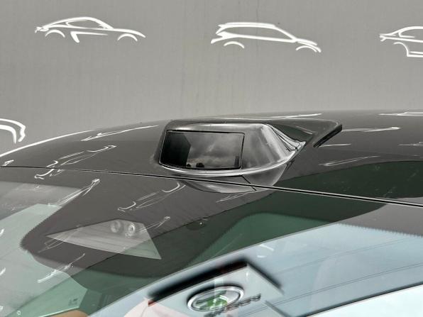 Li Auto (Lixiang) L9 I Рестайлинг с пробегом 2024 года, цена 7 400 000 рублей, 74550 км, внедорожник, Автокод Объявления