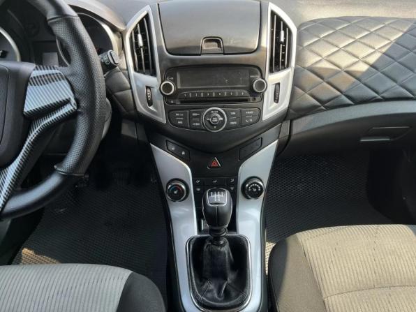 Chevrolet Cruze I Рестайлинг с пробегом 2012 года, цена 510 972 рубля, 279840 км, хэтчбек, Автокод Объявления