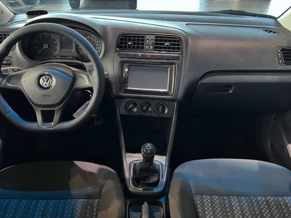Volkswagen Polo V Рестайлинг с пробегом 2018 года, цена 1 250 000 рублей, 128000 км, седан, Автокод Объявления