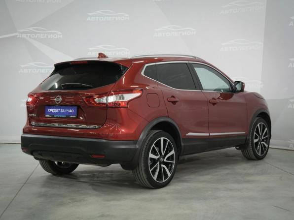 Nissan Qashqai II с пробегом 2017 года, цена 1 970 000 рублей, 138600 км, внедорожник, Автокод Объявления