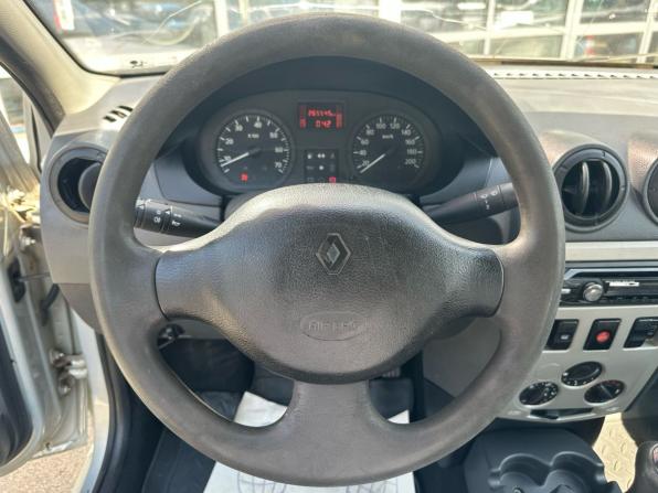 Renault Logan I с пробегом 2009 года, цена 210 000 рублей, 267000 км, седан, Автокод Объявления