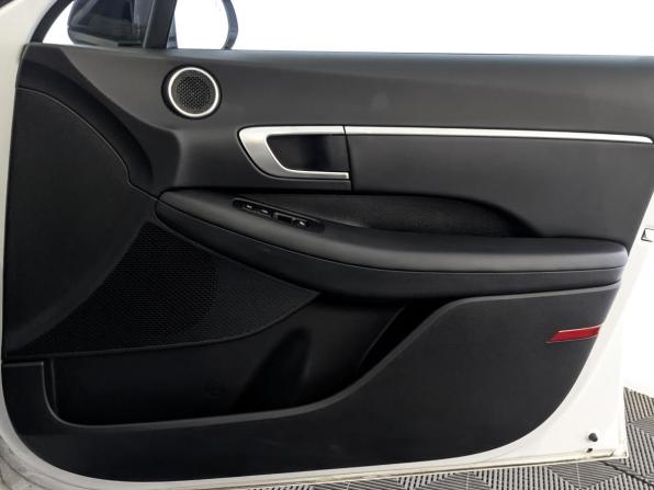 Hyundai Sonata VIII (DN8) с пробегом 2021 года, цена 2 570 000 рублей, 110025 км, седан, Автокод Объявления