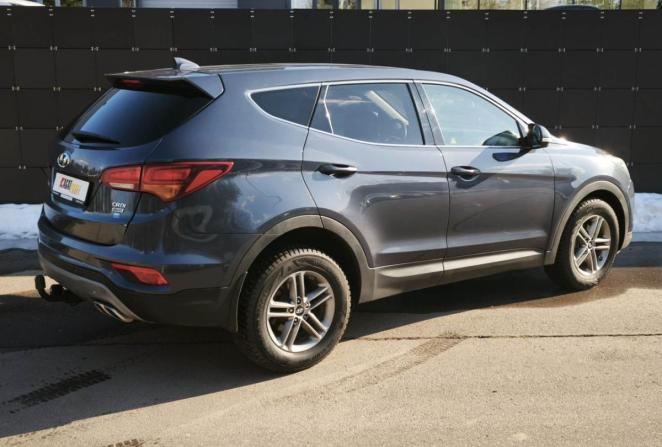 Hyundai Santa Fe III Рестайлинг с пробегом 2017 года, цена 1 925 000 рублей, 235494 км, внедорожник, Автокод Объявления