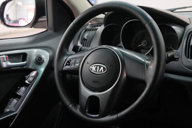 Kia Cerato II с пробегом 2009 года, цена 729 000 рублей, 232000 км, седан, Автокод Объявления