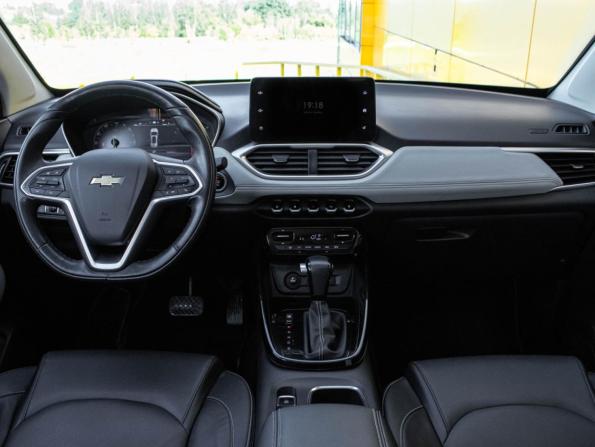 Chevrolet Captiva II с пробегом 2022 года, цена 2 199 000 рублей, 53100 км, внедорожник, Автокод Объявления