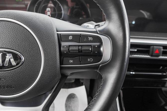 Kia K5 III с пробегом 2020 года, цена 2 299 000 рублей, 31300 км, седан, Автокод Объявления