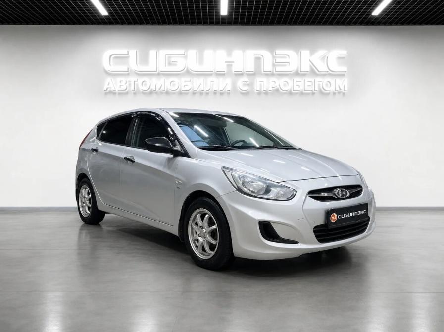Hyundai Solaris I Кемерово  - изображение 3