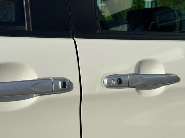 Toyota Roomy I с пробегом 2018 года, цена 1 095 000 рублей, 91731 км, минивэн, Автокод Объявления