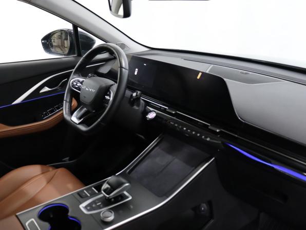 Omoda C5 I с пробегом 2022 года, цена 1 720 000 рублей, 39945 км, внедорожник, Автокод Объявления