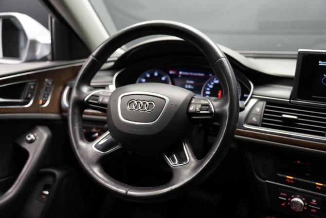 Audi A6 IV (C7) Рестайлинг с пробегом 2015 года, цена 2 445 000 рублей, 145000 км, седан, Автокод Объявления