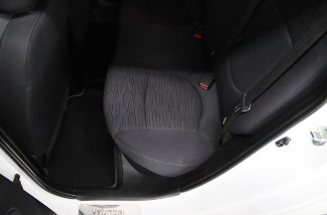 Hyundai Solaris I Рестайлинг с пробегом 2015 года, цена 1 025 250 рублей, 210699 км, седан, Автокод Объявления
