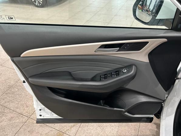 Haval F7 I Рестайлинг с пробегом 2023 года, цена 1 749 000 рублей, 72501 км, внедорожник, Автокод Объявления