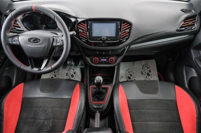 Lada (ВАЗ) Vesta I с пробегом 2019 года, цена 1 049 000 рублей, 87000 км, седан, Автокод Объявления