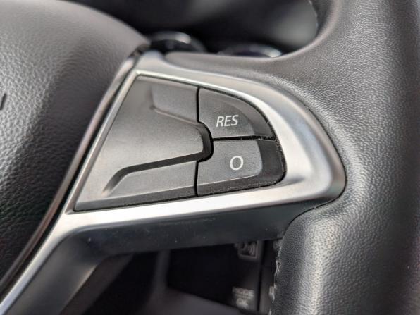 Renault Logan II с пробегом 2018 года, цена 899 000 рублей, 96981 км, седан, Автокод Объявления