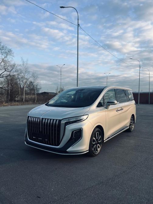 Hongqi HQ9 Санкт-Петербург  - изображение 1