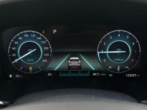 Hyundai Santa Fe IV Рестайлинг с пробегом 2021 года, цена 3 280 000 рублей, 123000 км, внедорожник, Автокод Объявления