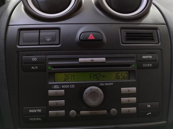 Ford Fiesta Mk5 с пробегом 2006 года, цена 330 000 рублей, 161799 км, хэтчбек, Автокод Объявления