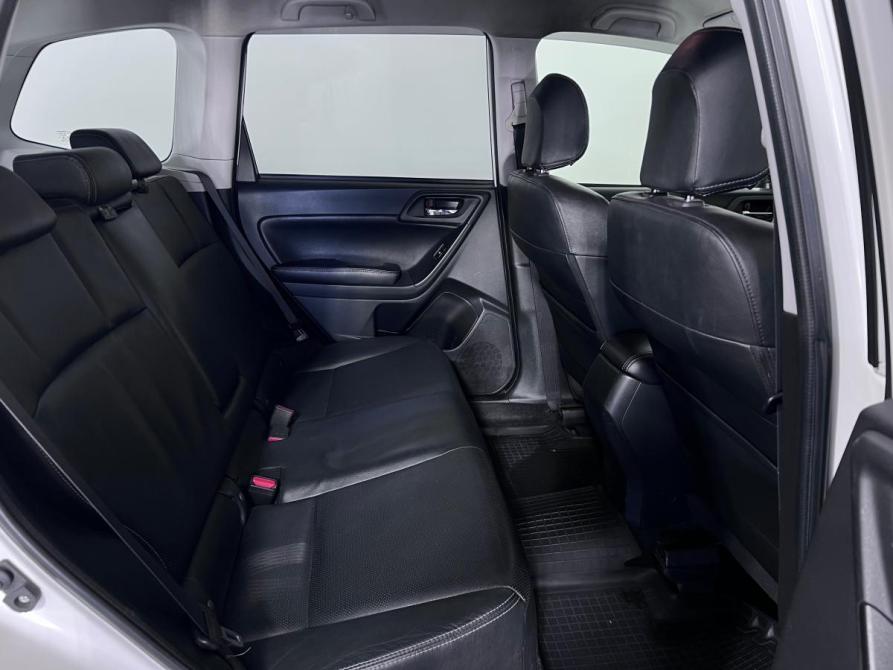 Subaru Forester IV Ростов-на-Дону  - изображение 16