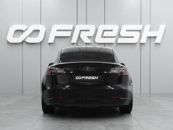 Tesla Model 3 I с пробегом 2018 года, цена 2 815 000 рублей, 144896 км, седан, Автокод Объявления