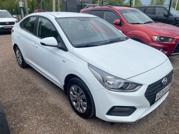 Hyundai Solaris II с пробегом 2019 года, цена 1 370 000 рублей, 88645 км, седан, Автокод Объявления