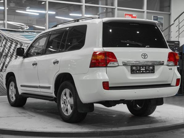 Toyota Land Cruiser 200 Series Рестайлинг 1 с пробегом 2012 года, цена 3 249 000 рублей, 175400 км, внедорожник, Автокод Объявления