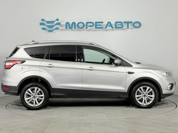 Ford Kuga II Рестайлинг с пробегом 2018 года, цена 1 850 000 рублей, 154572 км, внедорожник, Автокод Объявления