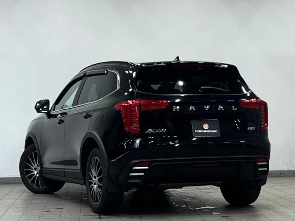 Haval Jolion I Рестайлинг с пробегом 2024 года, цена 2 300 000 рублей, 17500 км, внедорожник, Автокод Объявления
