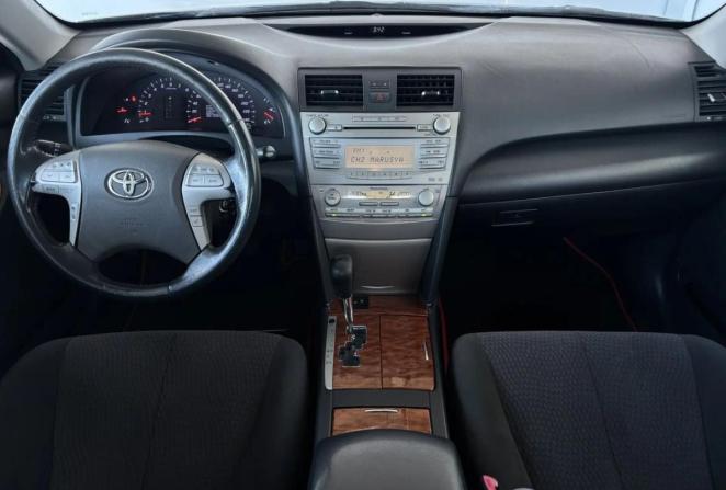 Toyota Camry VI (XV40) Рестайлинг с пробегом 2010 года, цена 975 000 рублей, 202817 км, седан, Автокод Объявления