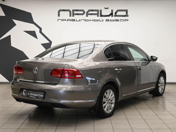 Volkswagen Passat B7 с пробегом 2011 года, цена 909 000 рублей, 281754 км, седан, Автокод Объявления