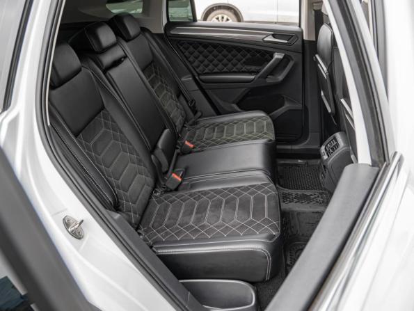 Volkswagen Tiguan II с пробегом 2018 года, цена 2 799 000 рублей, 123813 км, внедорожник, Автокод Объявления