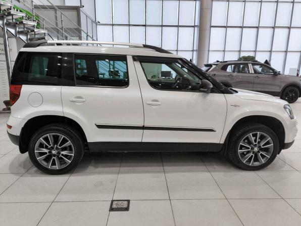 Skoda Yeti I Рестайлинг с пробегом 2016 года, цена 1 299 000 рублей, 157371 км, внедорожник, Автокод Объявления