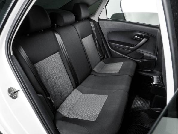 Volkswagen Polo V с пробегом 2012 года, цена 724 000 рублей, 208590 км, седан, Автокод Объявления