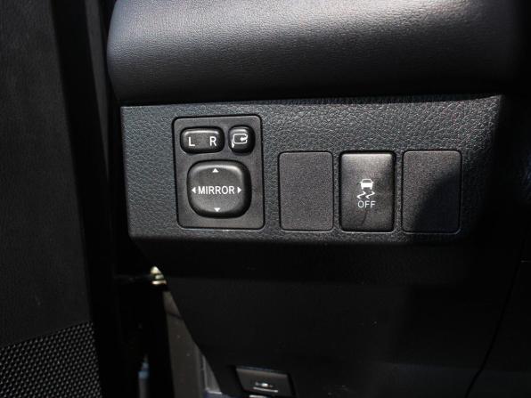 Toyota RAV4 IV (XA40) с пробегом 2014 года, цена 1 764 300 рублей, 132530 км, внедорожник, Автокод Объявления