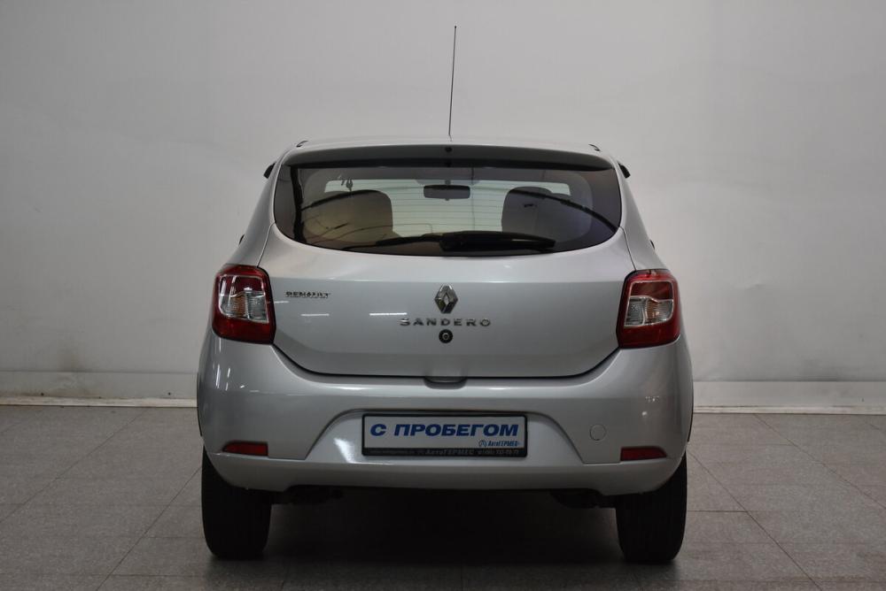 Renault Sandero II Москва  - изображение 3