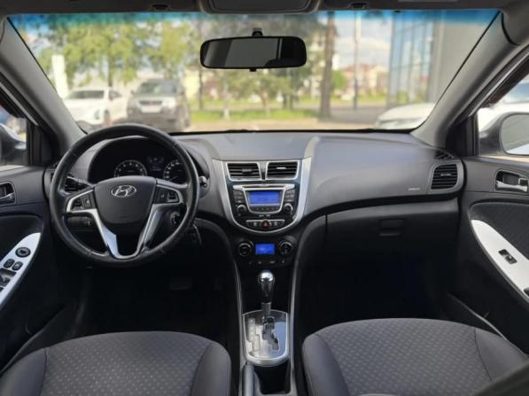 Hyundai Solaris I с пробегом 2011 года, цена 890 000 рублей, 159407 км, хэтчбек, Автокод Объявления