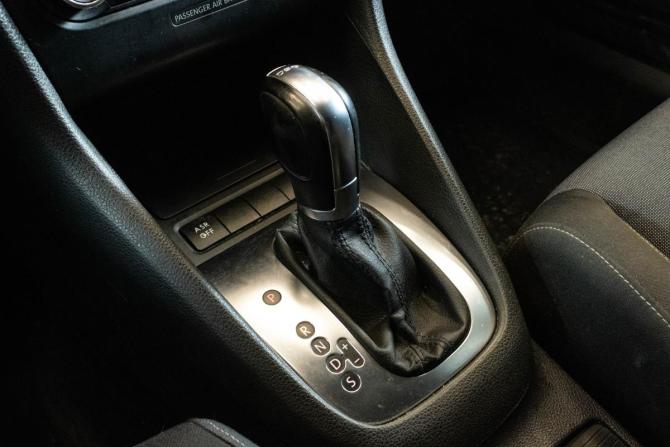 Volkswagen Golf VI с пробегом 2011 года, цена 889 000 рублей, 195786 км, хэтчбек, Автокод Объявления